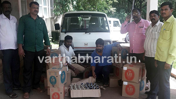 ಅಕ್ರಮ ಮದ್ಯ ಸಾಗಾಟ: ಇಬ್ಬರ ಬಂಧನ